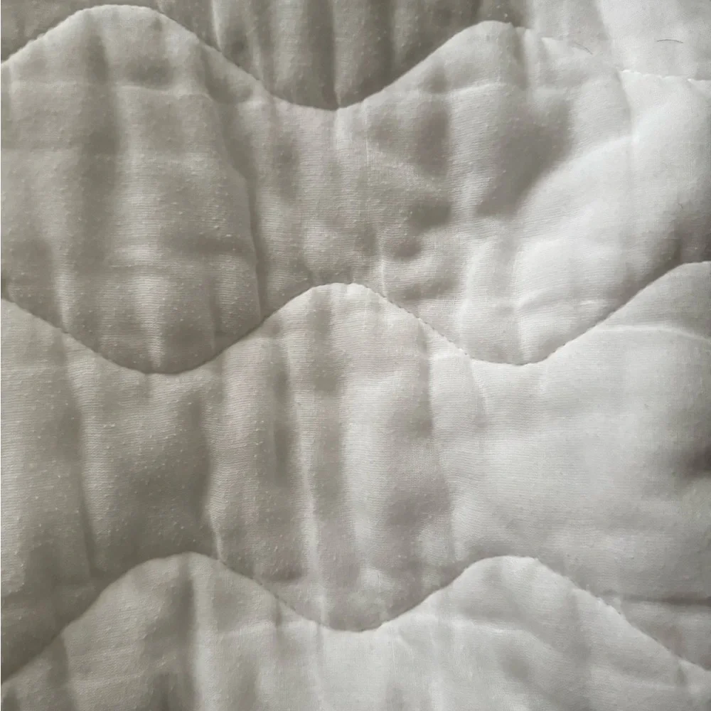 White Mattress Cover Twin XL
